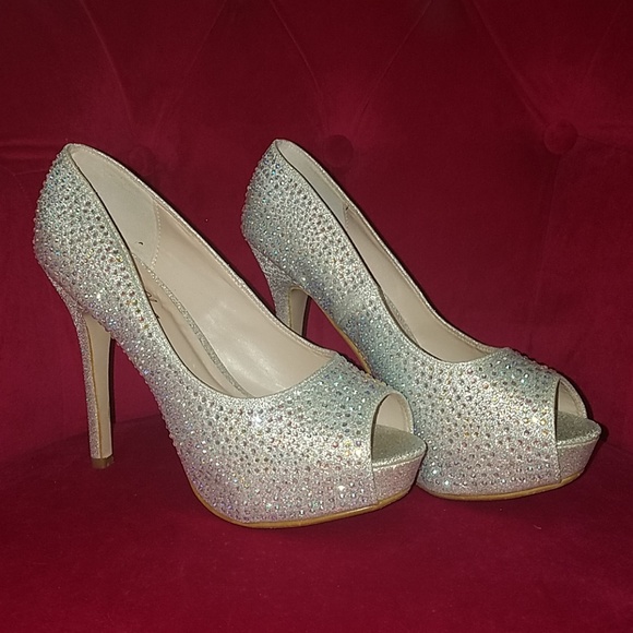 bella luna shoes wholesale